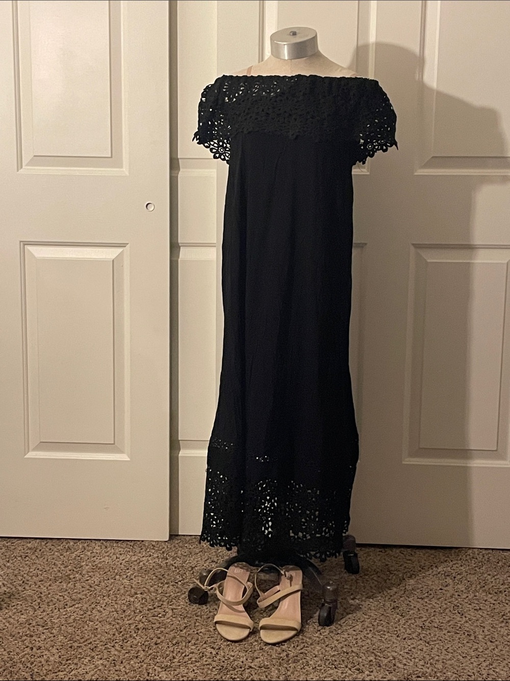 Love Riche Black Off-Shoulder Crochet Maxi Dress